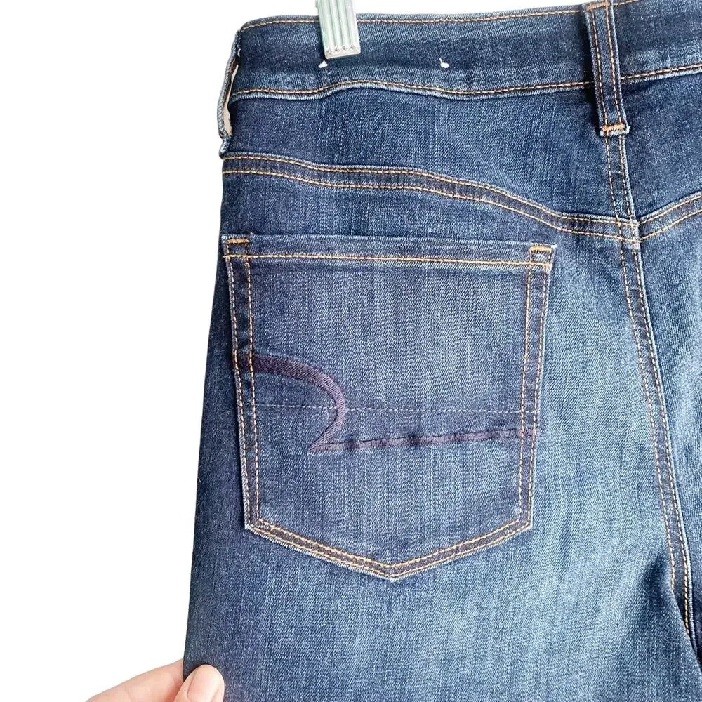 American Eagle AE Hi-Rise Shortie Jean Shorts Dark Wash Frayed Hem 8 - Picture 6 of 10
